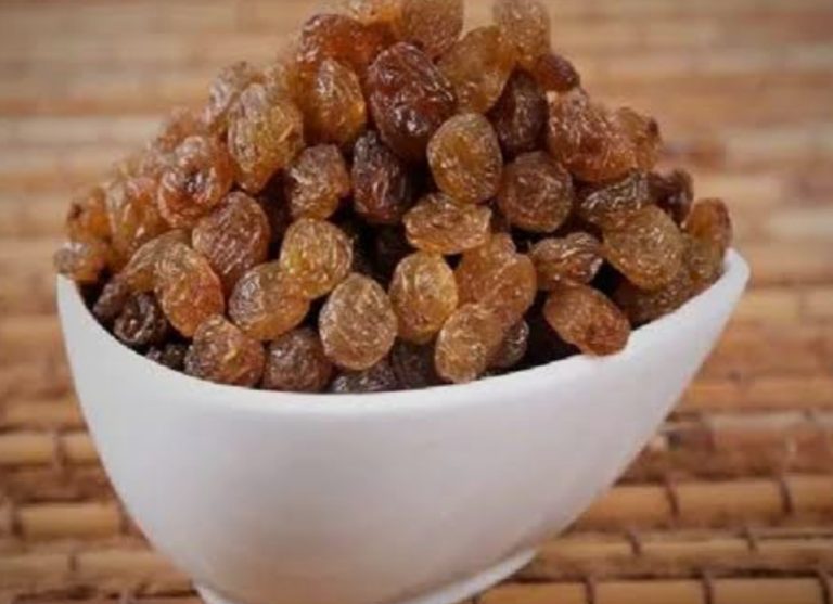 کشمش تیزابی